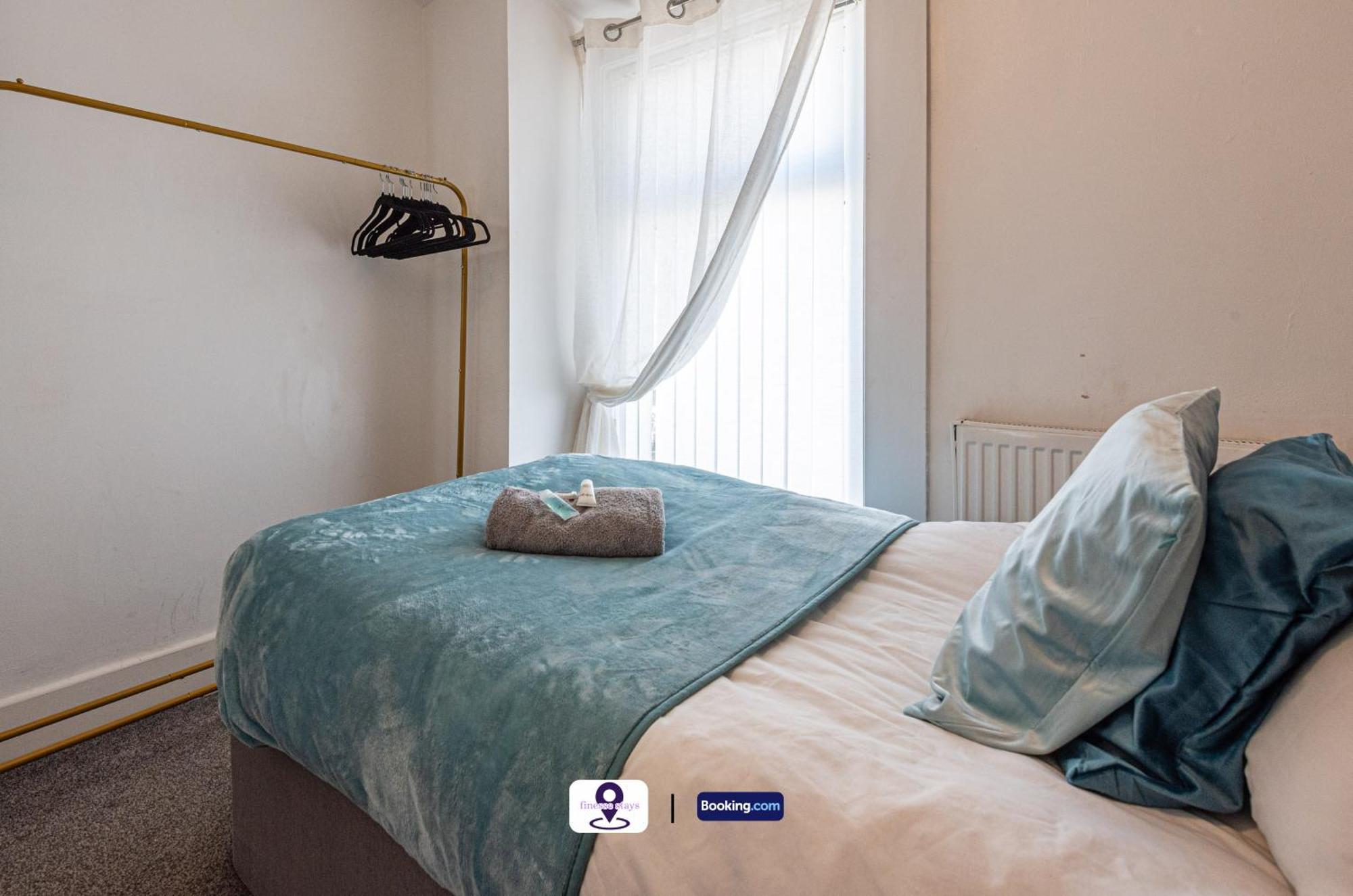 Last-minute Offers L Premium Escape L 4bdr House By Finesse Short Lets & Serviced With Free Wifi Holiday home