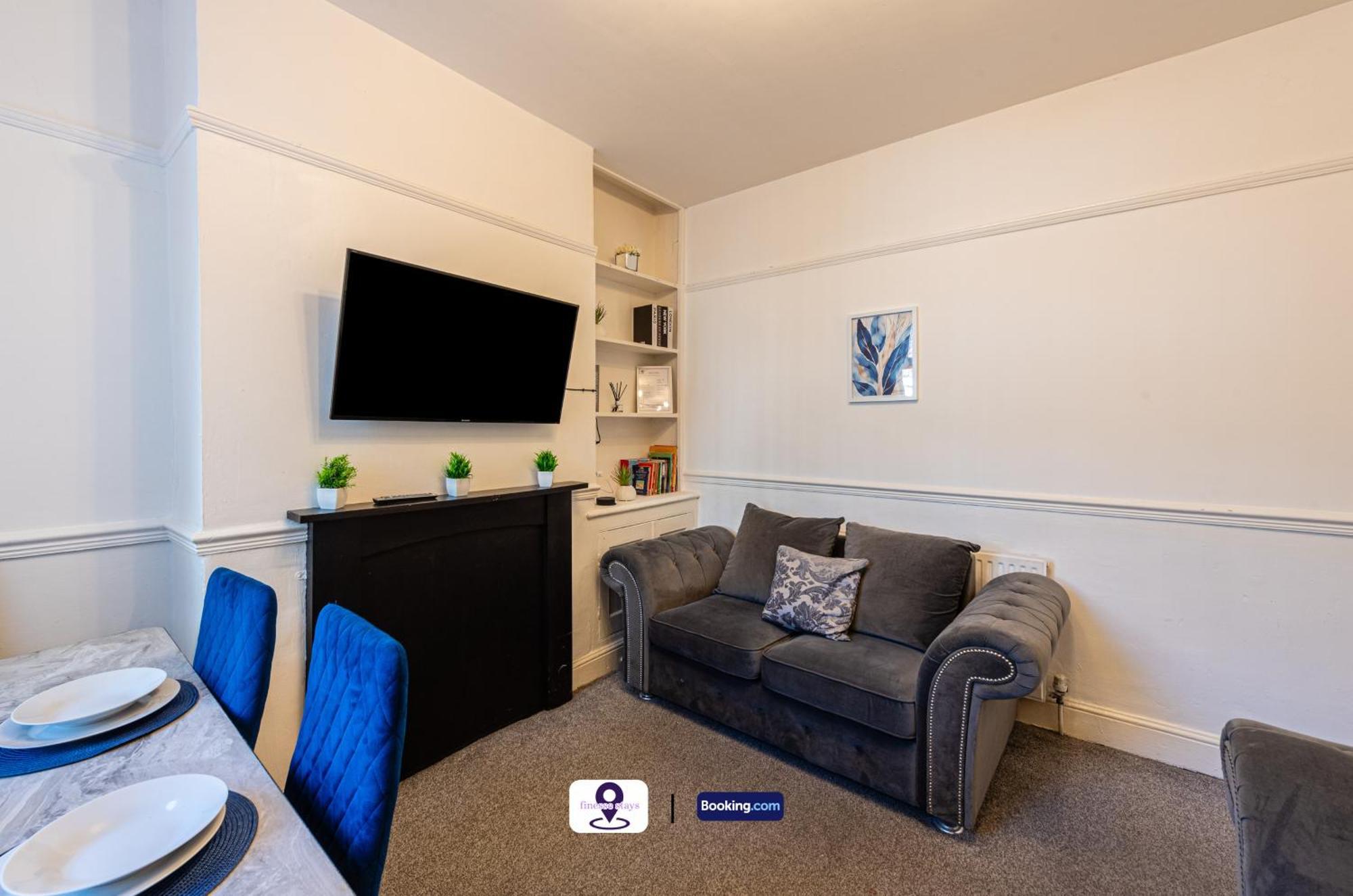 Last-minute Offers L Premium Escape L 4bdr House By Finesse Short Lets & Serviced With Free Wifi