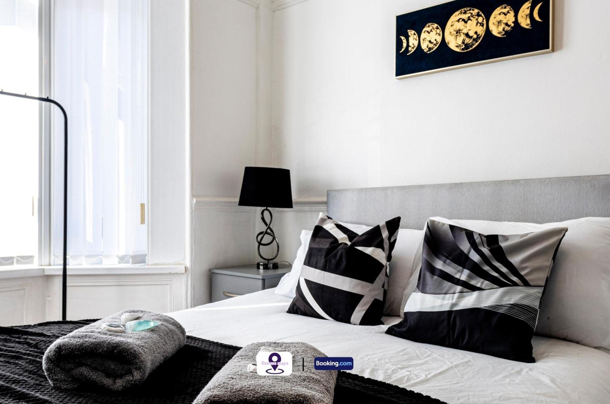 Holiday home Last-minute Offers L Premium Escape L 4bdr House By Finesse Short Lets & Serviced With Free Wifi Liverpool